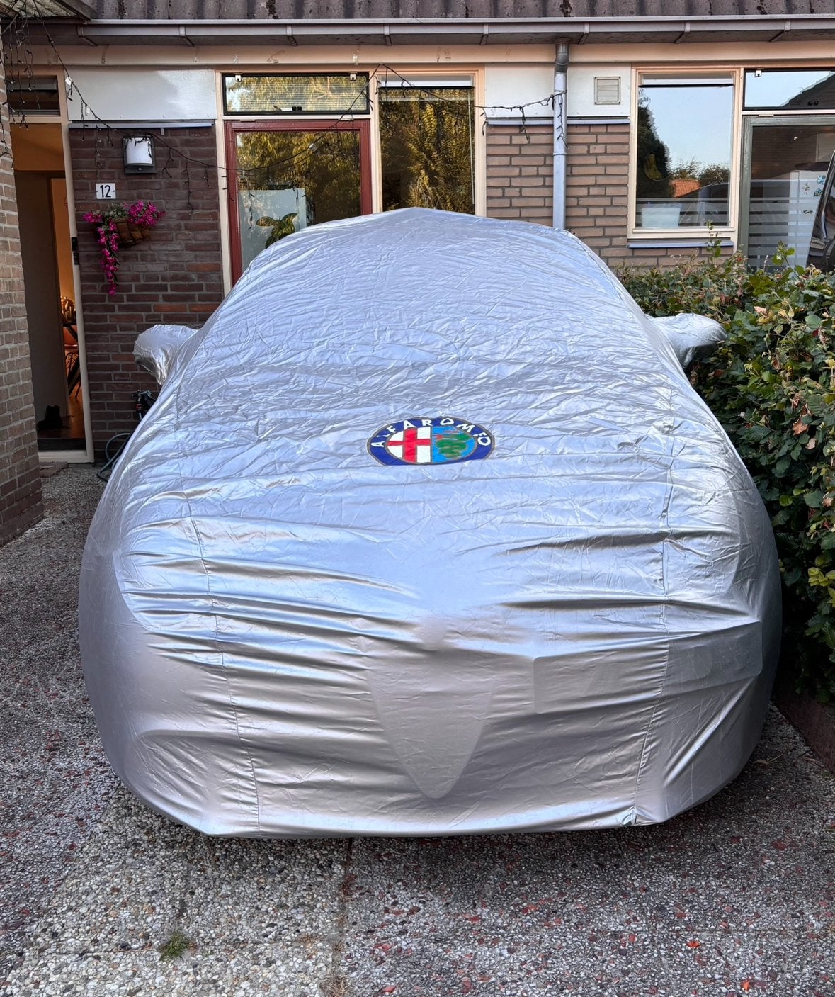 Alfa Romeo MiTo hoes, Ophalen, Zo goed als nieuw