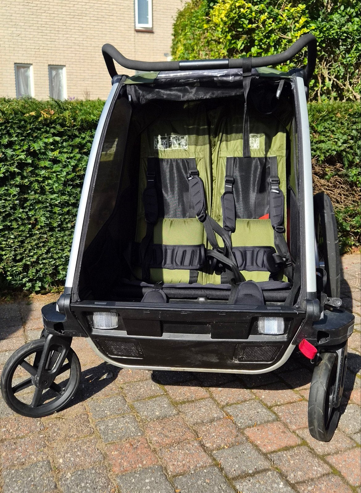 Foto 3 van Thule fietskar chariot cab 2