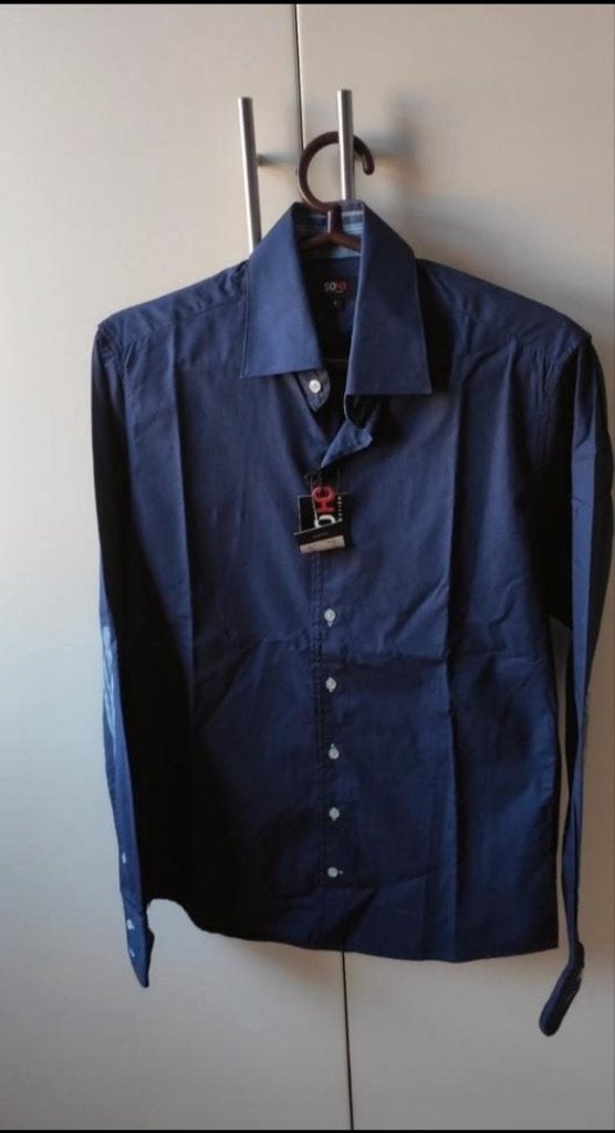 Nieuwe donkerblauwe heren overhemd maat S, Kleding | Heren, Ophalen of Verzenden, Nieuw, Blauw, Halswijdte 41/42 (L)