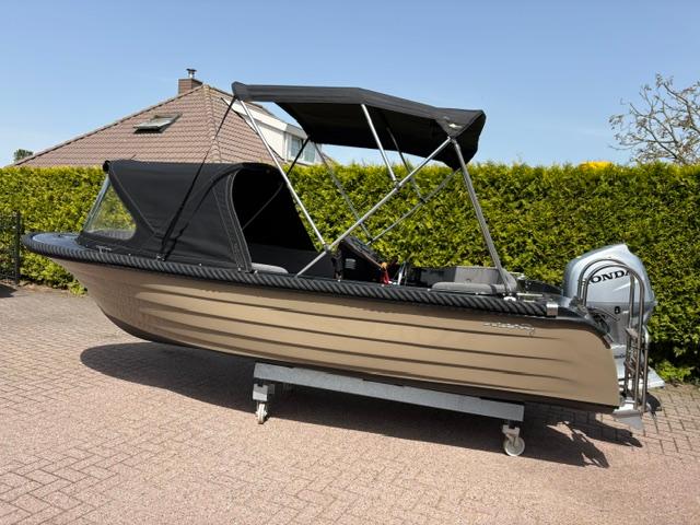 VAARKLAAR! Liberty 505 met buiskap en Honda 40 PK (bj 2011), Gebruikt, Polyester, Overige brandstoffen