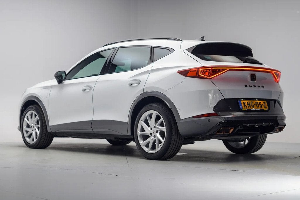 CUPRA Formentor 1.4 e-HYBRID 204pk Business Edition Aut. [ L, Auto's, Cupra, Automaat, Gebruikt, 4 cilinders, Wit