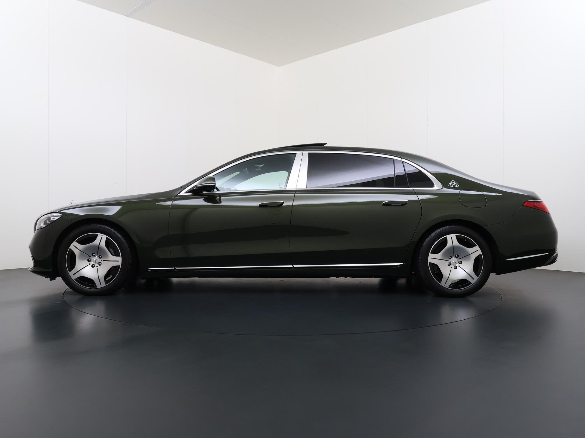 Mercedes-Benz S-klasse 580 e 4MATIC Maybach | First Class pa, Auto's, Automaat, Dealer onderhouden, Gebruikt, Vierwielaandrijving