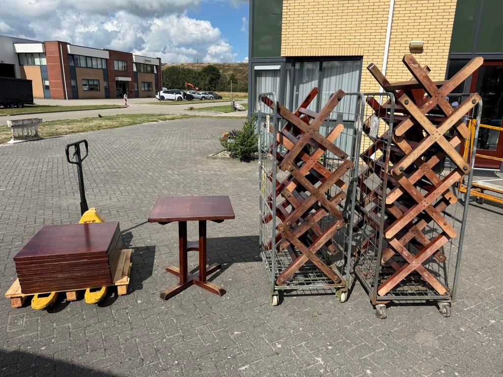 Eettafels 70x70 en 220x70 tafels, Ophalen of Verzenden, Zo goed als nieuw, Cafe bar kroeg mancave kantine