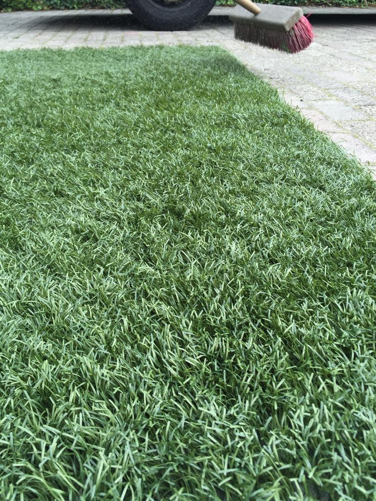 12m2 Kunstgras! 4cm Hoog (4m x 3m) €60,-