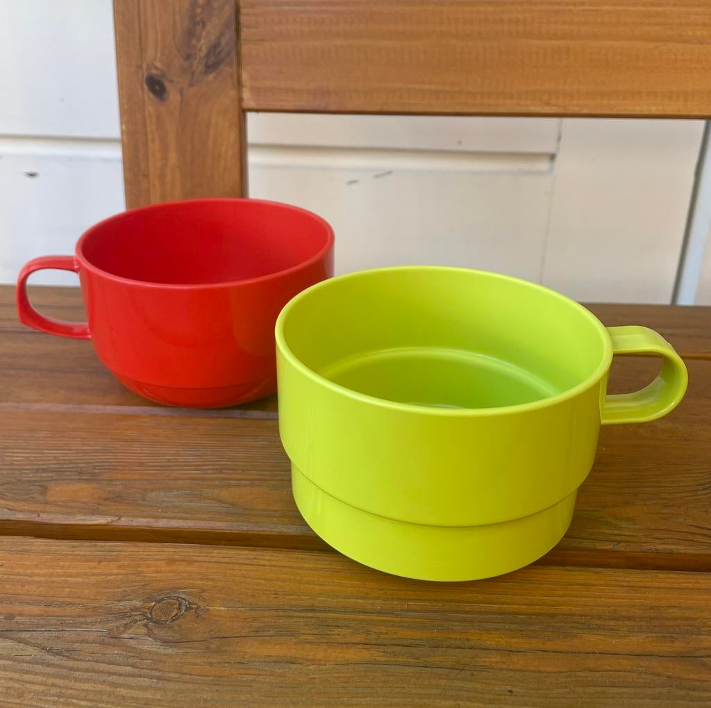 Mepal rosti servies soepkommen groen - rood, Caravans en Kamperen, Ophalen of Verzenden