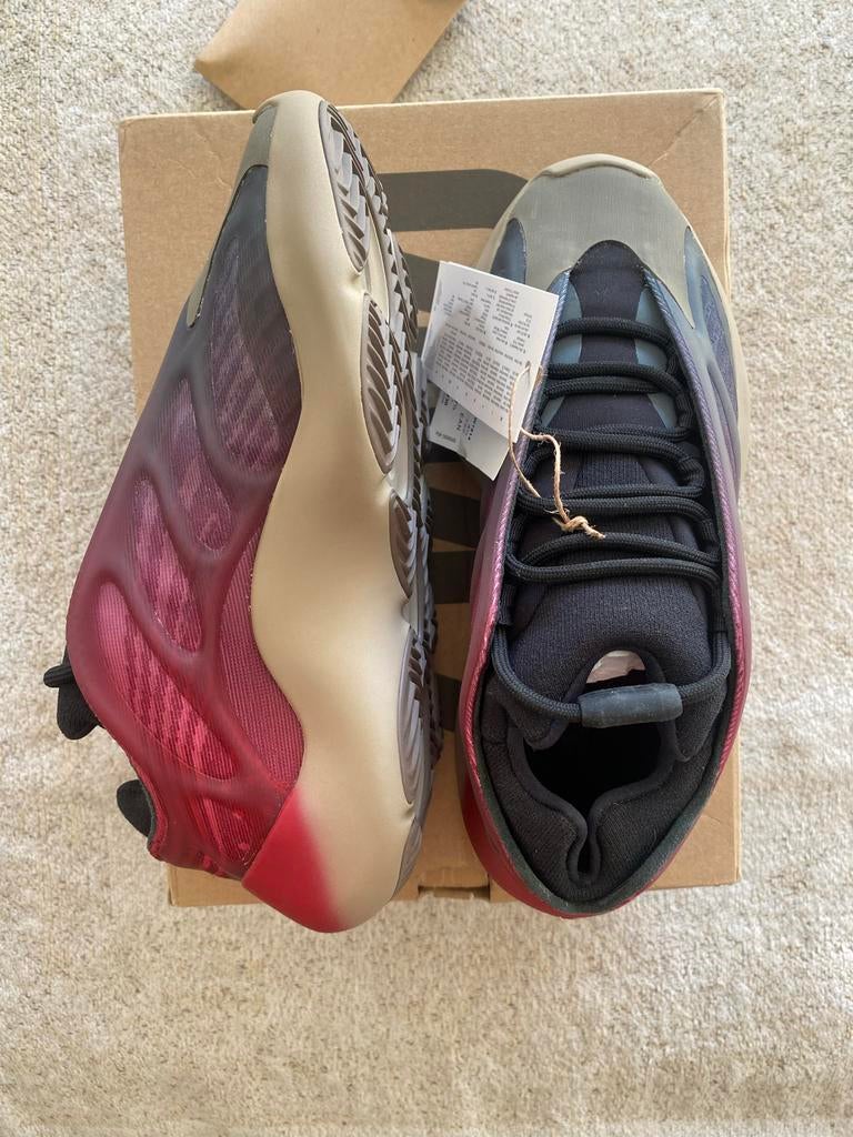 Yeezy 700 Roze Maat 37 1/3, Kleding | Dames, Schoenen, Nieuw, Ophalen of Verzenden, Sneakers of Gympen, Roze