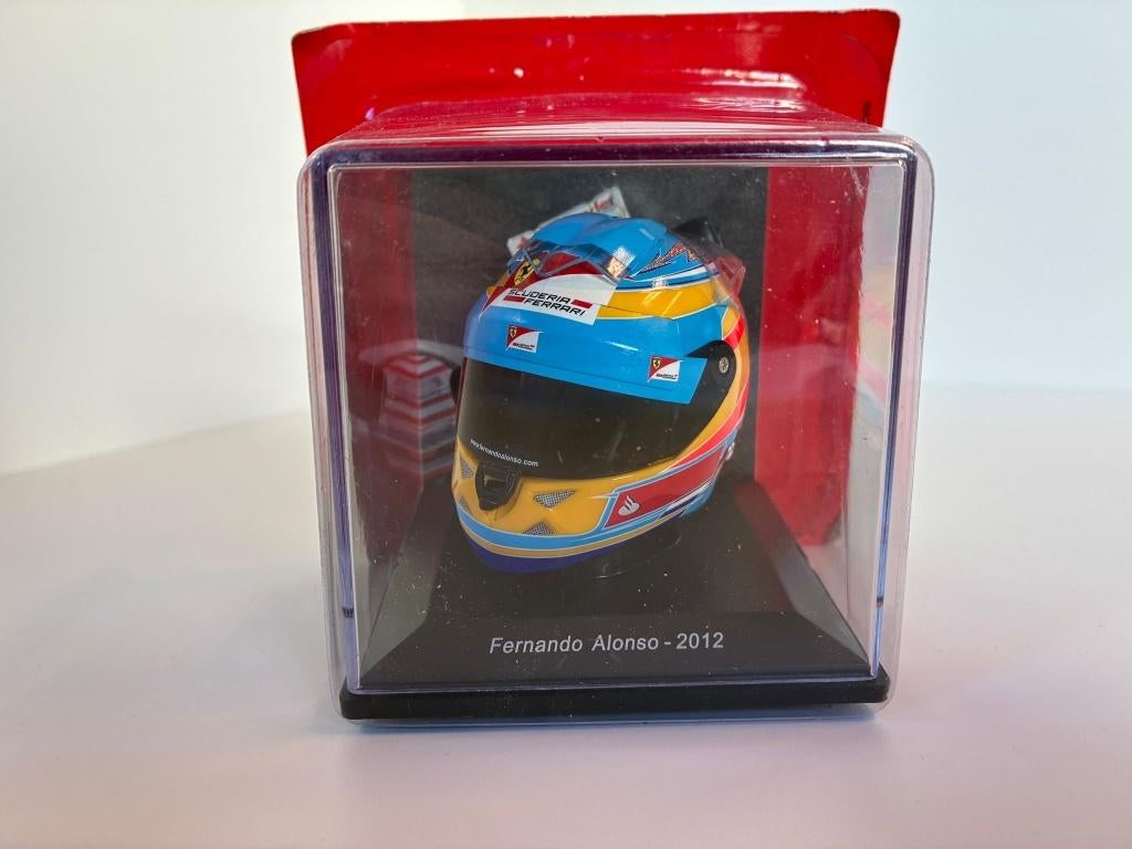 69826: Helm - F1 - Fernando Alonso - Ferrari - 2012 - Spark, Werkstraße 1, 90765 Fürth, Germany, Auto, Nieuw, Spark Germany