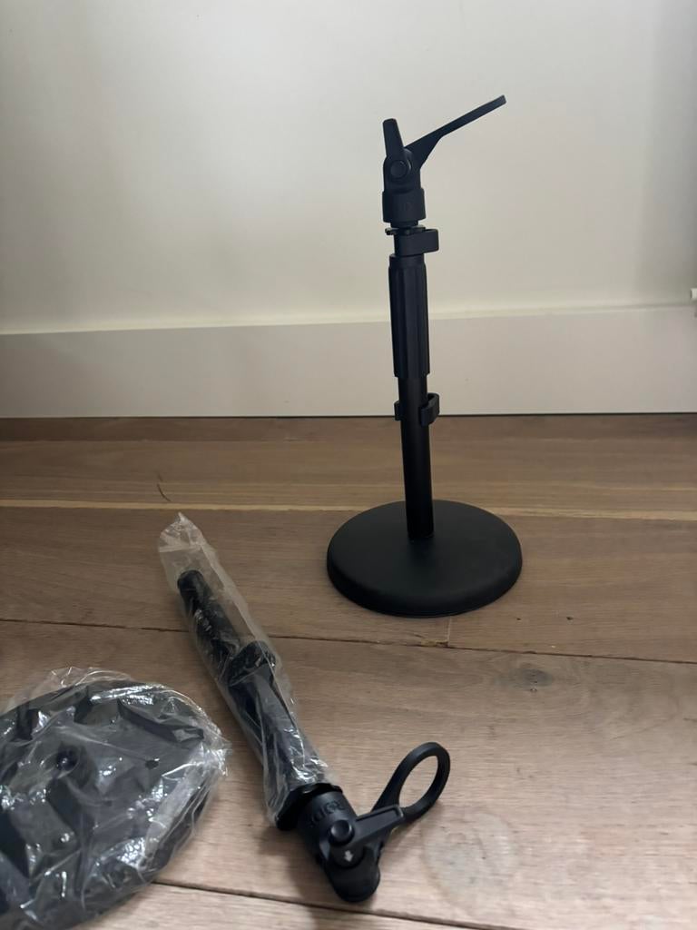Tafel standaard microfoon Rode, Ophalen of Verzenden, Zo goed als nieuw, Microfoon