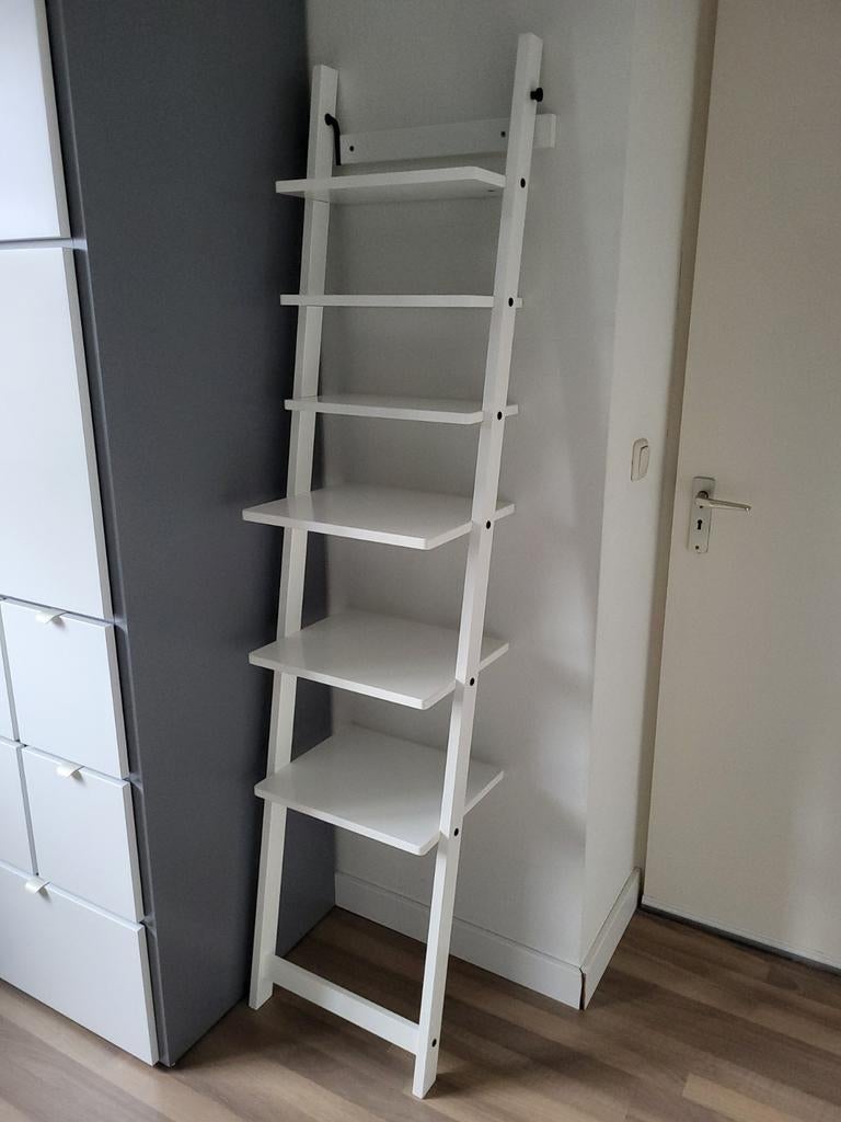Hemnes ladder/openkast Ikea, Doe-het-zelf en Verbouw, Ladders en Trappen, Ophalen, Minder dan 2 meter