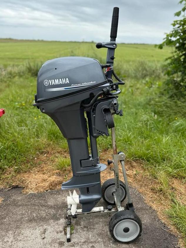 Yamaha 9.9 pk buitenboordmotor langstaart ( 8pk 9.9pk ), Ophalen of Verzenden, Zo goed als nieuw