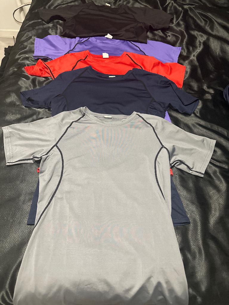 Gym shirt, Ophalen of Verzenden, Zo goed als nieuw, Maat 46 (S) of kleiner, Overige kleuren