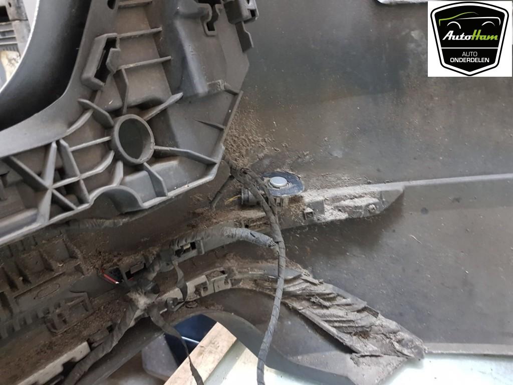 Bumper Achter Audi A4 Avant (B9) |8W9807067AGRU|8W9807067A|, Gebruikt, Auto-Union-Straße  1, Ingolstadt 85057, , Duitsland, Info@audi.de
