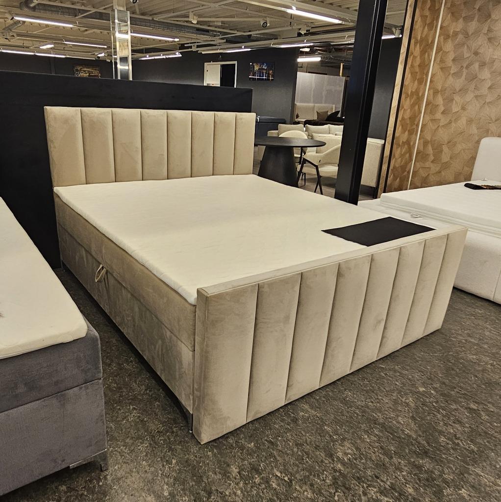 Boxspring Piano 2 Pers. inclusief Opbergruimte & Matrassen