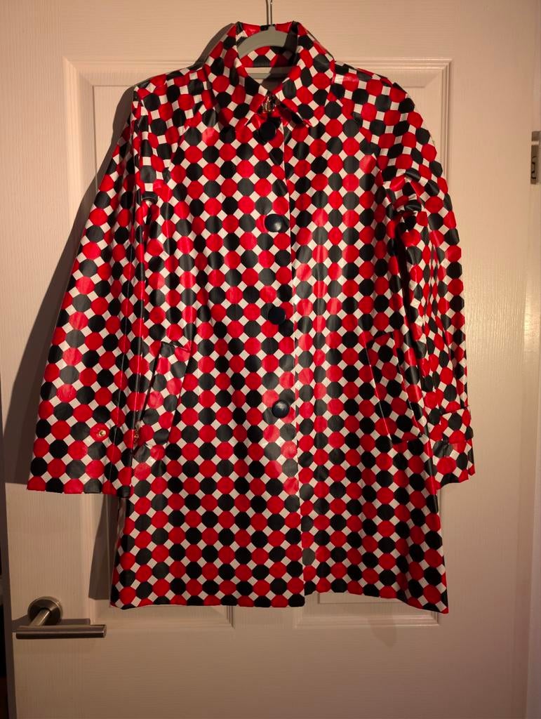 Te koop aangeboden vintage Moncler dames regenjas, Ophalen of Verzenden, Zo goed als nieuw