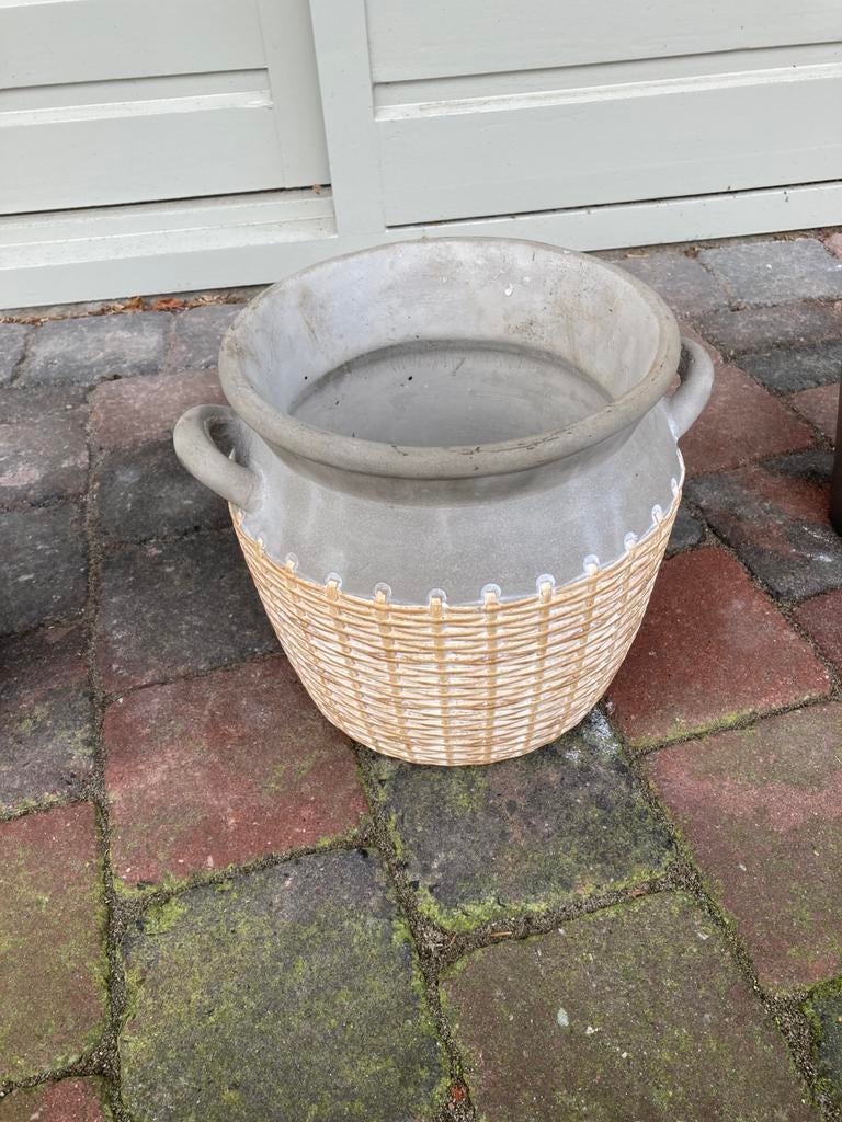 Beige/grijze bloempot binnen, Ophalen, Gebruikt, Rond, Binnen