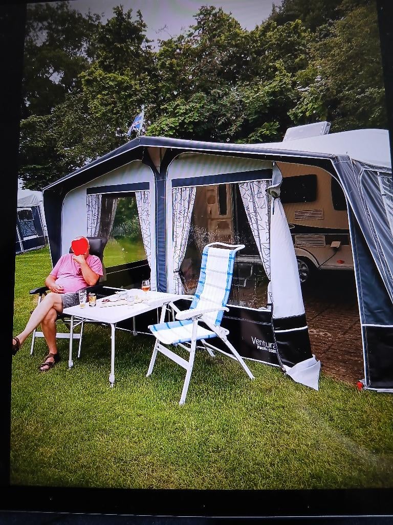 Voortent, Caravans en Kamperen, Ophalen, Zo goed als nieuw