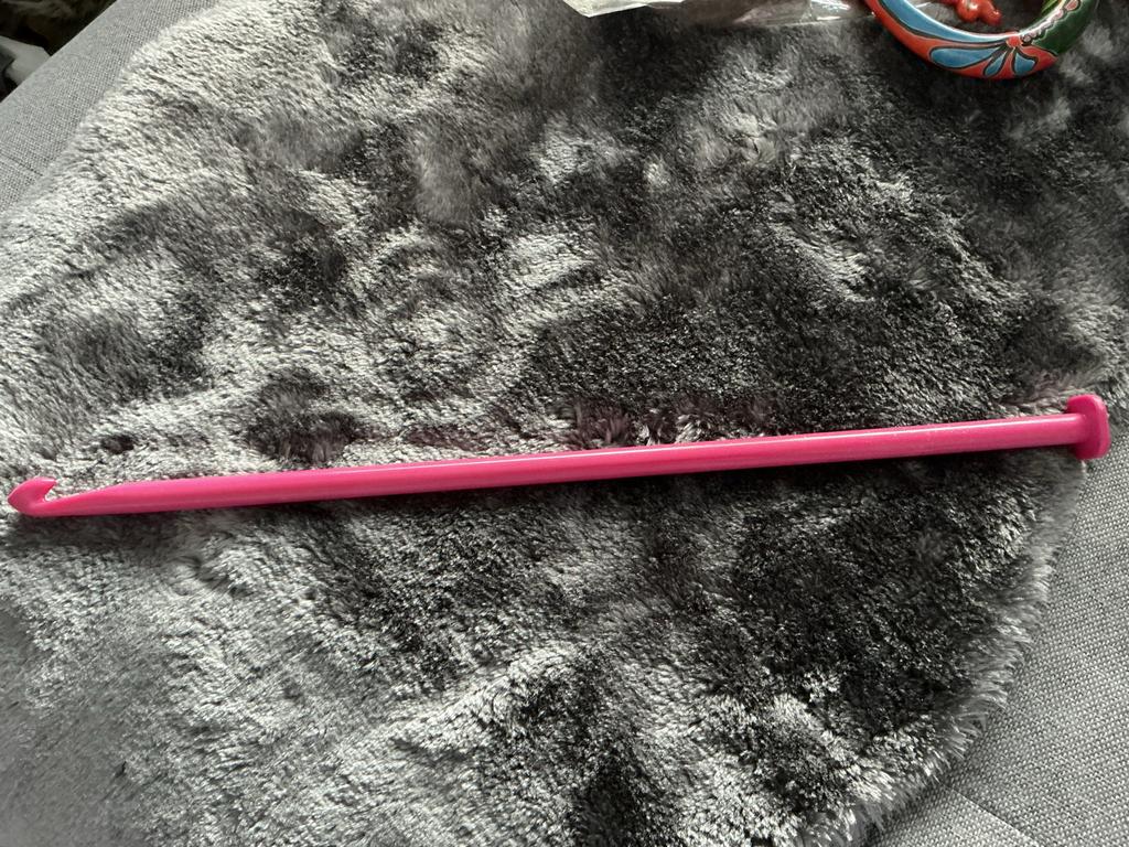 Roze XL Haaknaald - Hooked Zpagetti, Ophalen of Verzenden, Gebruikt, Haken, Naald
