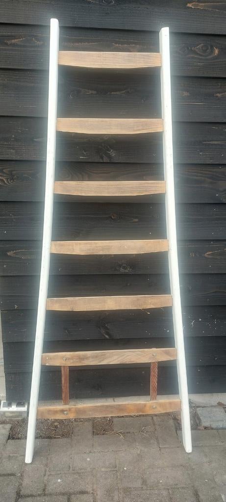 Decoratieve ladder, Ophalen of Verzenden, Gebruikt, Ladder, Minder dan 2 meter
