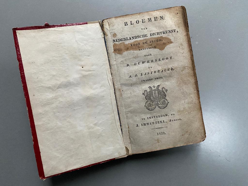 Bloemen van Nederlandsche dichtkunst voor de jeugd  1834, Antiek en Kunst, Ophalen of Verzenden