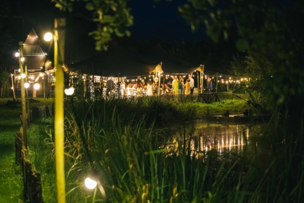 Stretchtenten te huur - mogelijk met zijwanden!!, Partytent, 6 meter of meer, Zo goed als nieuw, 8 meter of meer