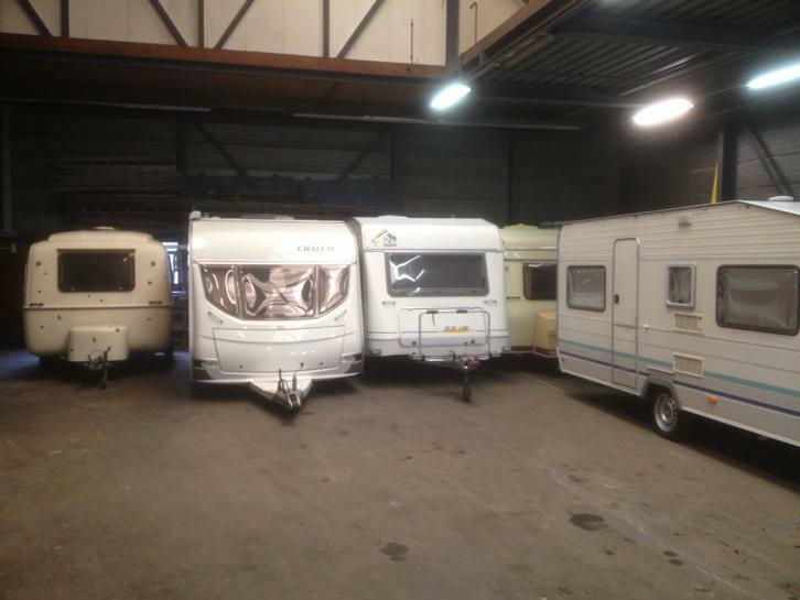 Caravan, Camper en Boot stalling binnen, Carports en buiten.