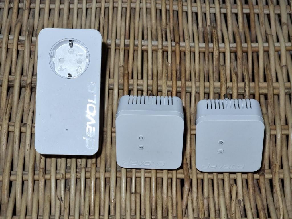 WiFi versterkers dLAN 550, Ophalen of Verzenden, Zo goed als nieuw, Devolo dLAN