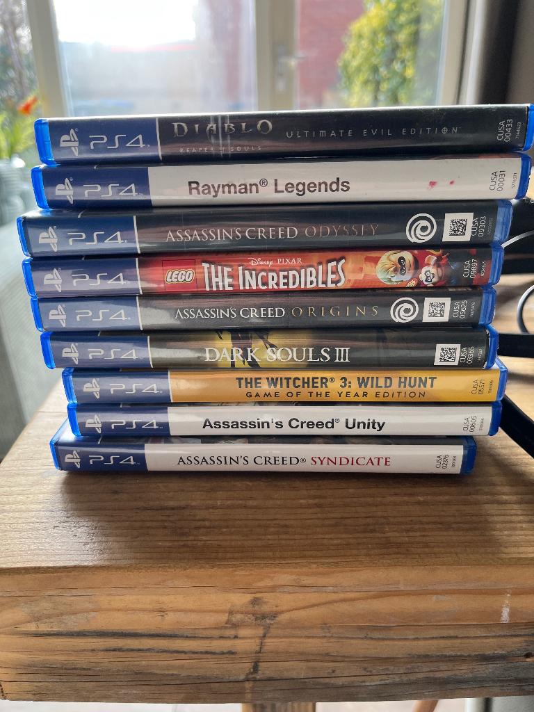 Spelletjes voor PlayStation 4, Spelcomputers en Games, 1 speler, Ophalen, Gebruikt, Vanaf 12 jaar