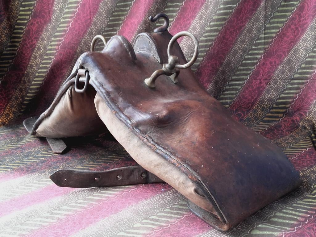 Mooi origineel antiek Engels tuigage voor een paard 85 cm., Ophalen of Verzenden