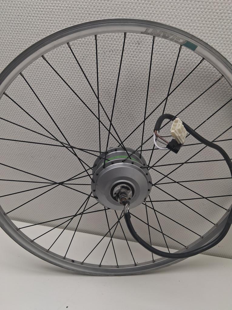 Giant Twist voorwielmotor groene band, Fietsen en Brommers, Fietsonderdelen, Ophalen of Verzenden, Zo goed als nieuw, Wiel