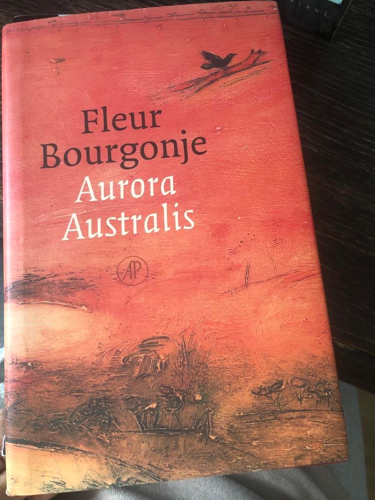 Aurora Australis - Fleur Bourgonje, Ophalen of Verzenden, Zo goed als nieuw, Nederland
