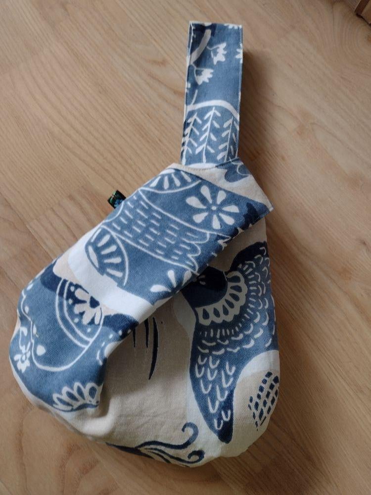 Japanse knooptas, polstas, handtas, vogels blauw met wit, Ophalen, Nieuw, Blauw, Handtas