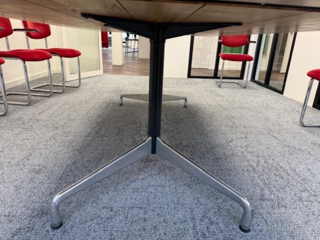 Vitra Segmented vergadertafels, Gebruikt, 100 tot 150 cm, ., Overige materialen