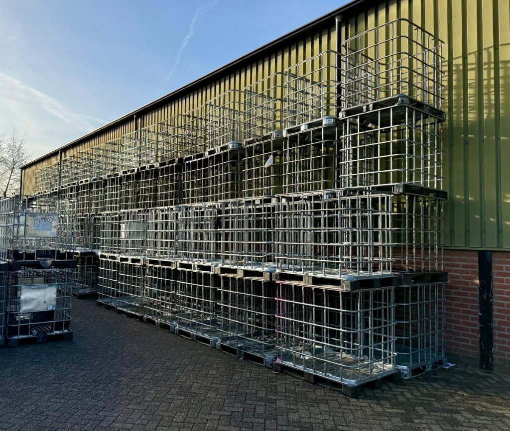 Stalen IBC kratten l per 33 gratis verzending l netjes, Doe-het-zelf en Verbouw, Kratten en Dozen, Gebruikt, 100 cm of meer, 60 cm of meer