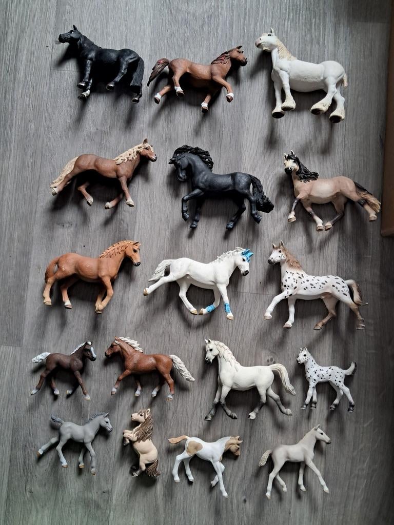 17 Schleich Paarden, Ophalen of Verzenden, Gebruikt