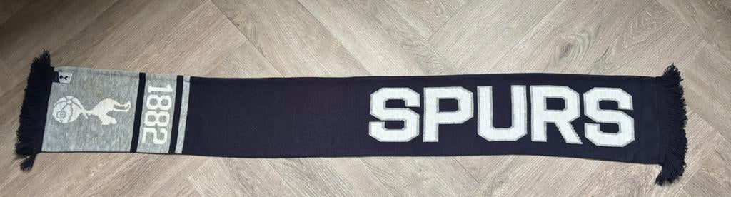 Tottenham Hotspur sjaal, Ophalen of Verzenden, Buitenlandse clubs, Vaantje of Sjaal