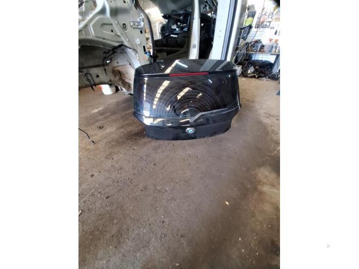 Achterklep van een BMW 1-Serie (668), Auto-onderdelen, 3 maanden garantie, Gebruikt, BMW, Achterklep