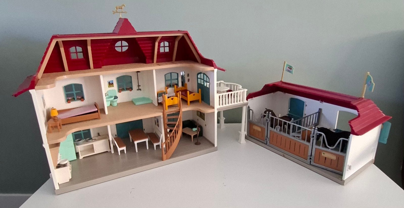 Schleich Paardenstal en Woonhuis met accessoires, Ophalen of Verzenden, Overige typen