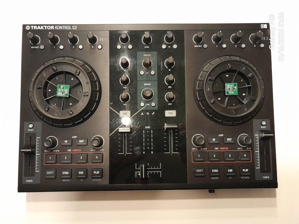 Traktor Kontrol S2, Muziek en Instrumenten, Dj-sets en Draaitafels, Ophalen of Verzenden, Gebruikt, Draaitafel, Overige merken
