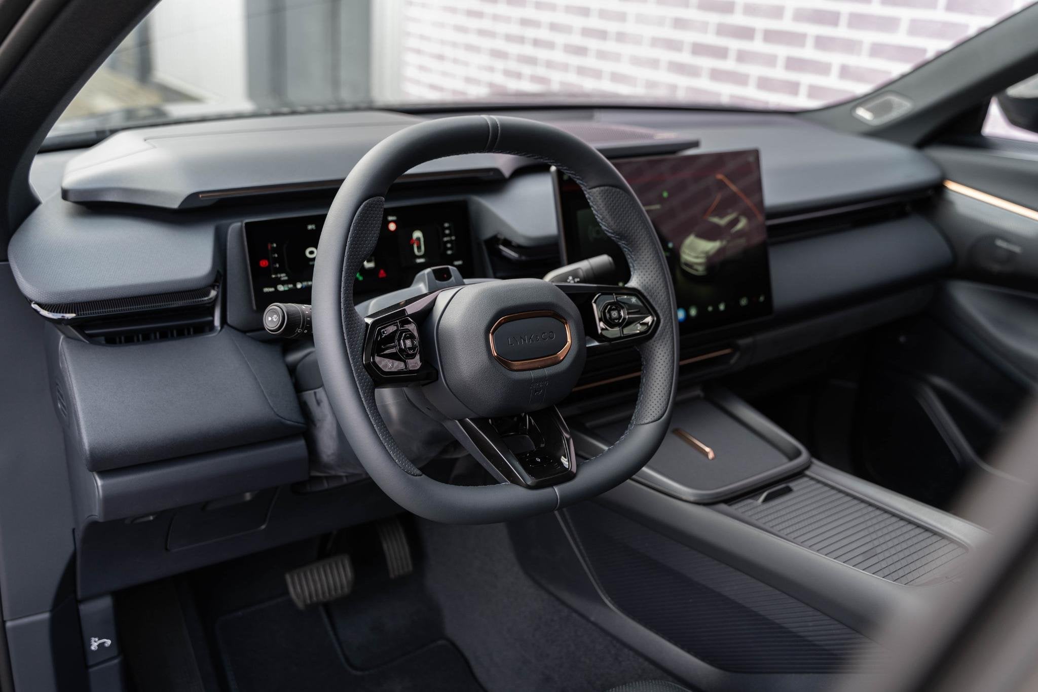 Lynk & Co 08 1.5 Plug-in Hybrid More | PHEV | Matrix LED Kop, Auto's, Dealer onderhouden, Gebruikt, 4 cilinders, Bedrijf