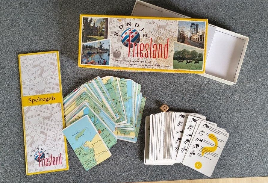 Rondje Friesland, Ophalen of Verzenden, Zo goed als nieuw, Friese Pers Boekerij