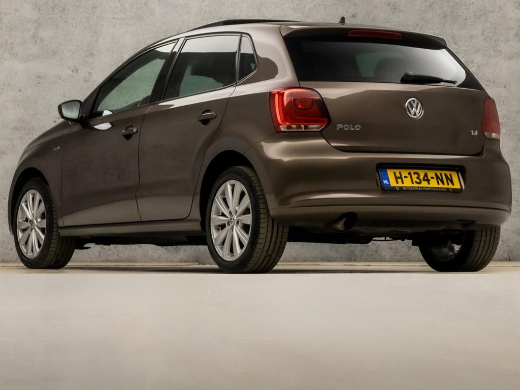 Volkswagen Polo 1.4-16V Sportline (SCHUIFDAK, STOELVERWARMIN, Voorwielaandrijving, Zwart, 4 cilinders, Bedrijf