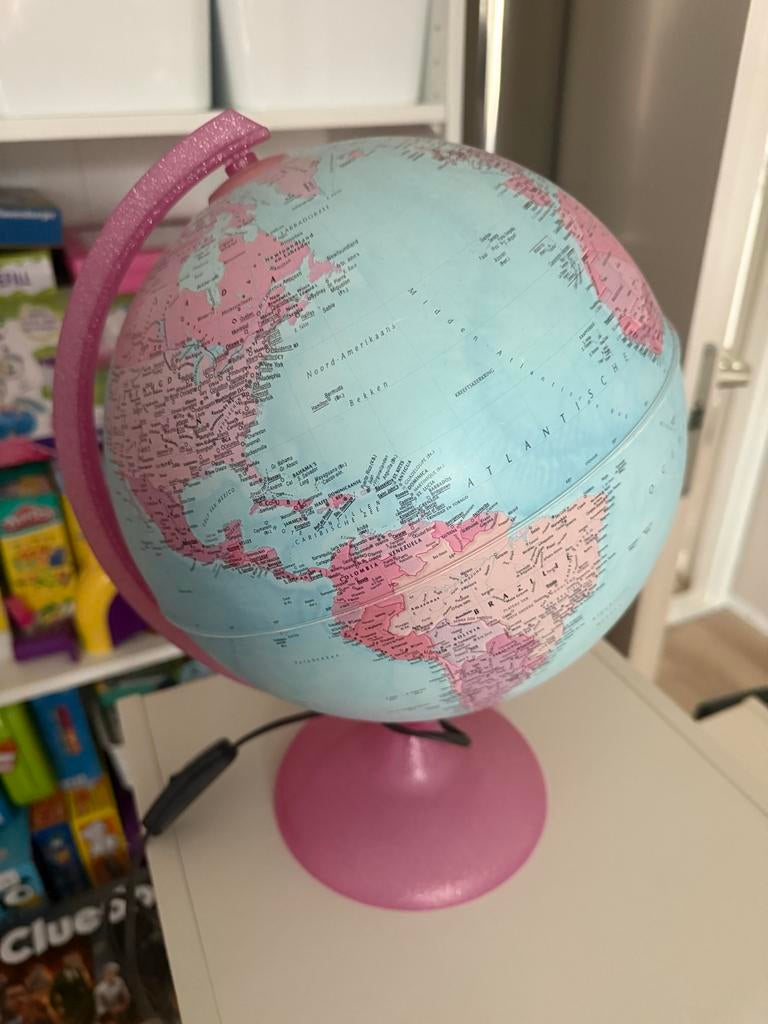 Roze Wereldbol met Verlichting - Educatief en Decoratief, Ophalen, Verlicht, Zo goed als nieuw