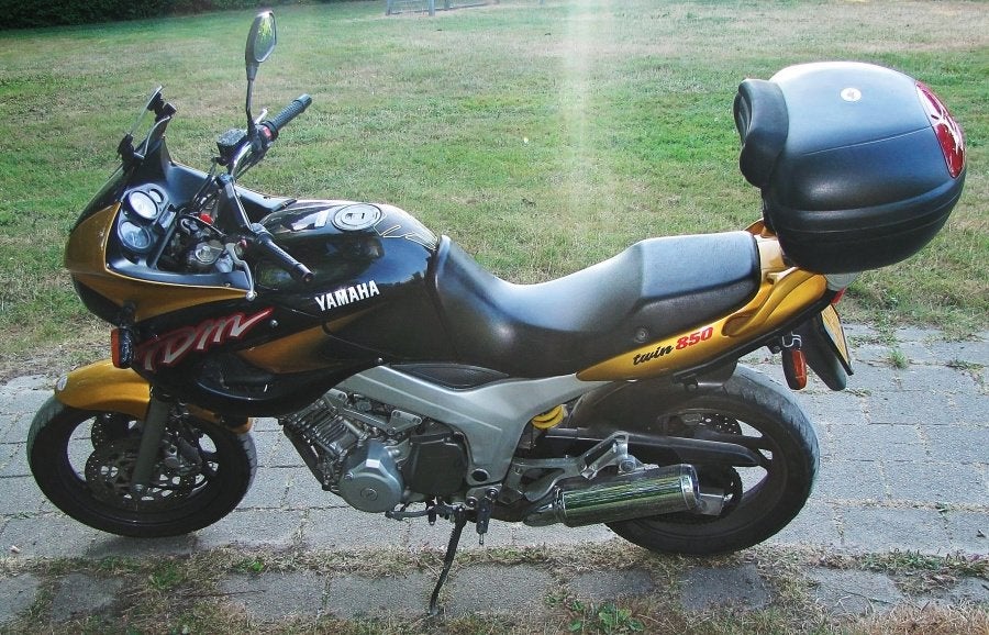 yamaha TDM 850 ('98) voor onderdelen, opknapper of opstapper, Ophalen, Gebruikt