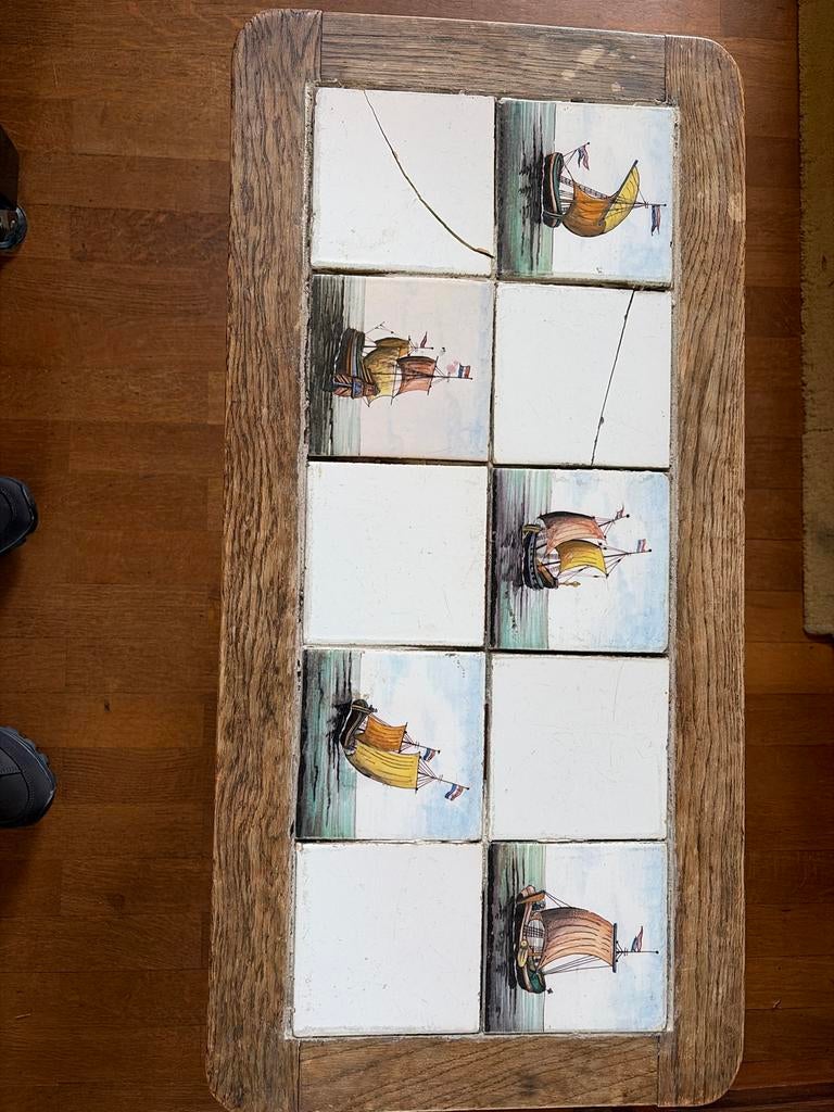 Vintage Bijzettafel met Tegels en Scheepsmotieven, Antiek en Kunst, Antiek | Meubels | Tafels, Ophalen