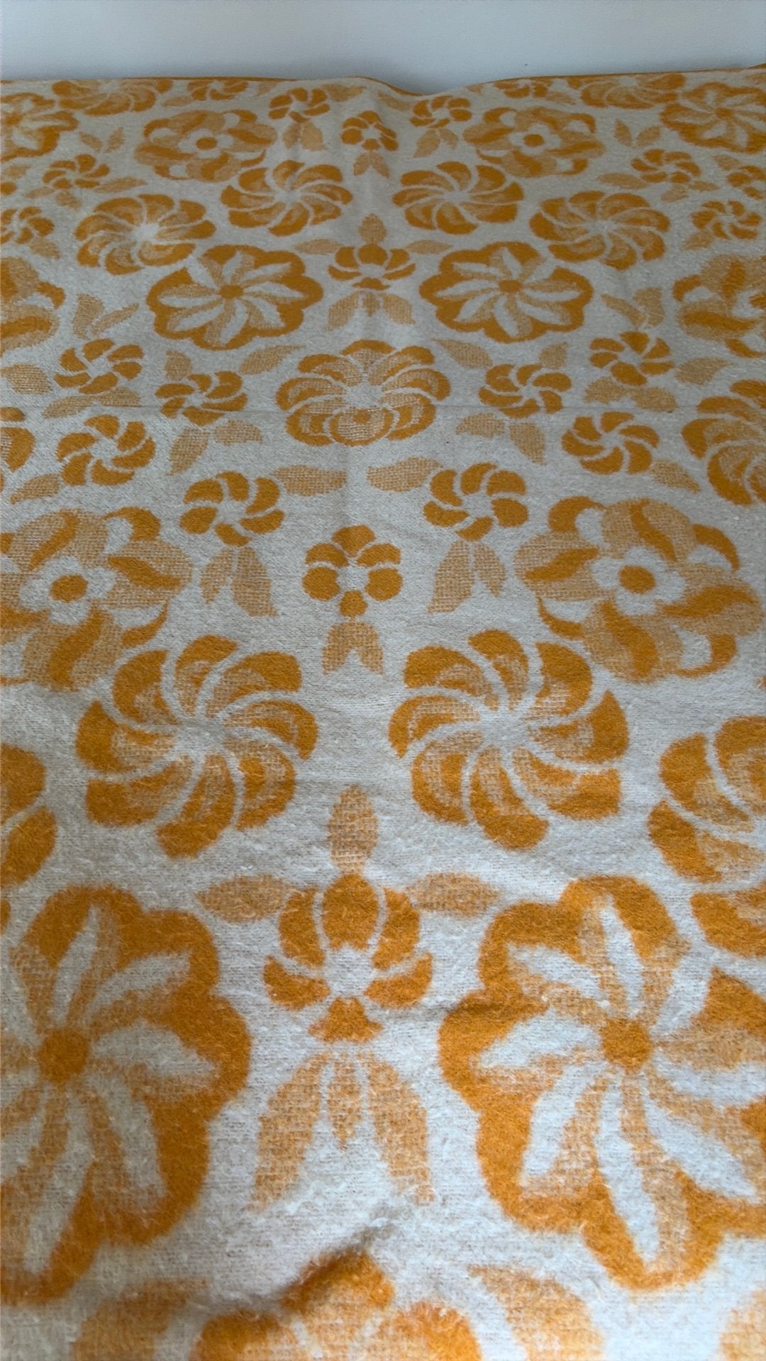 Wollen Didas deken geel/oranje creme bloemmotief, Geel, Tweepersoons, Ophalen of Verzenden, Overige merken