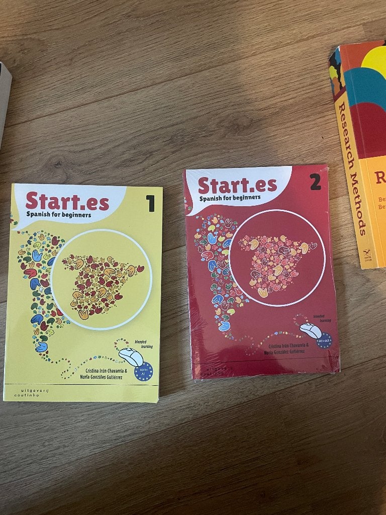 start.es spanish for beginners 1 & 2, Boeken, Ophalen of Verzenden, Zo goed als nieuw, Christina Irun Chavarria & Nuria Gonzales Gutierrez