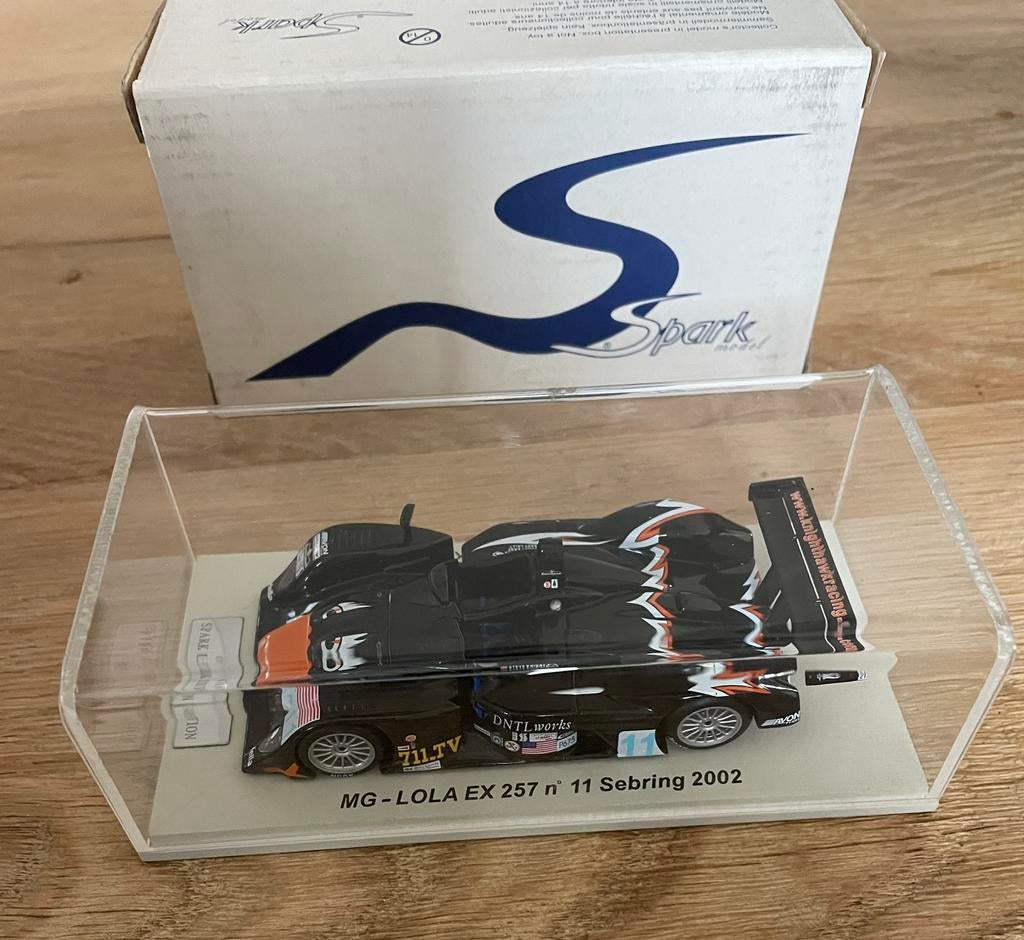 MG Lola EX 257, Hobby en Vrije tijd, Modelauto's | 1:43, Verzenden, Nieuw, Auto, Overige merken