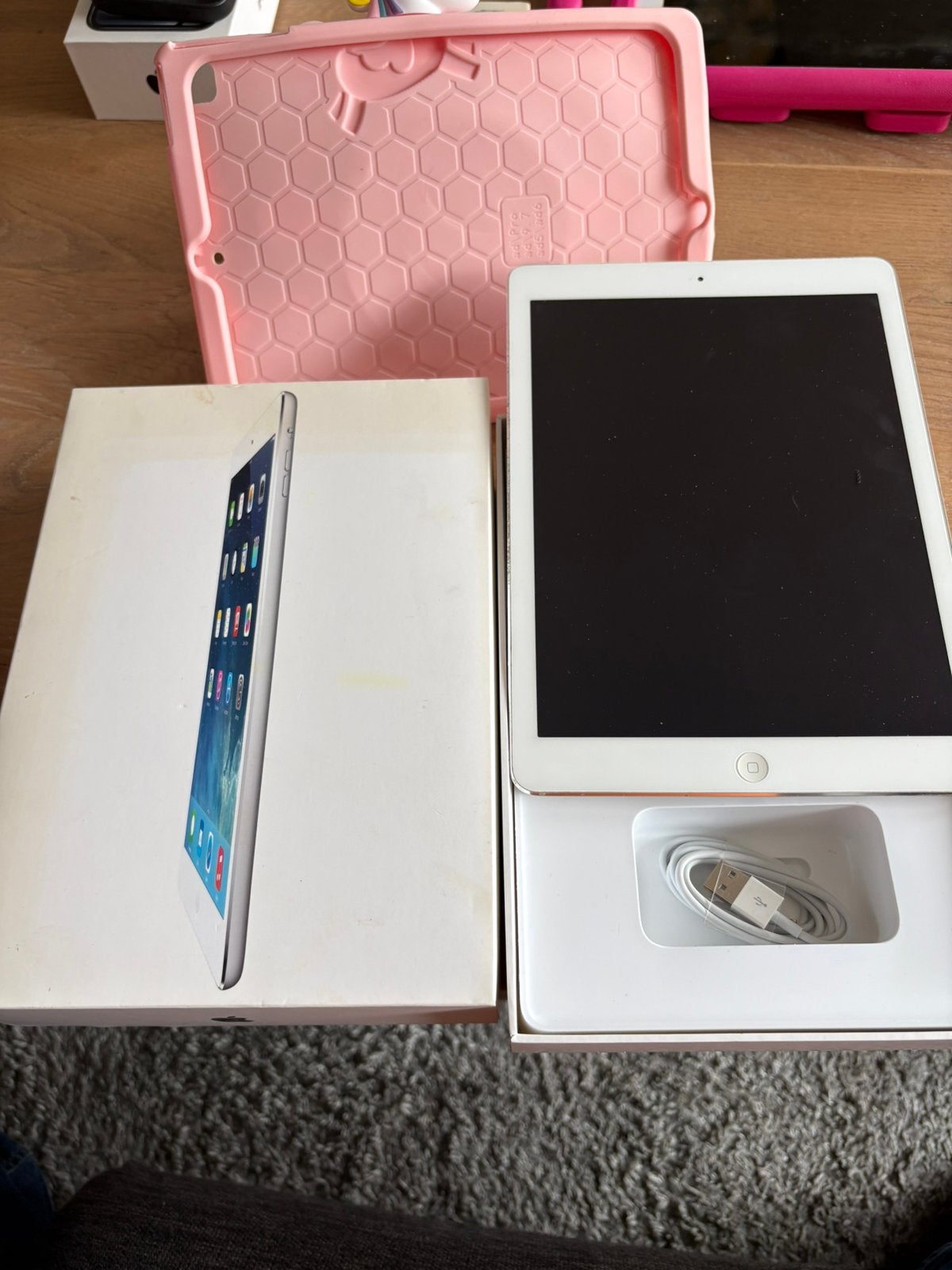 Ipad air 1 a1475 wifi & cellular 32gb, Computers en Software, Apple iPads, 10 inch, Gebruikt, 32 GB, Apple iPad Air