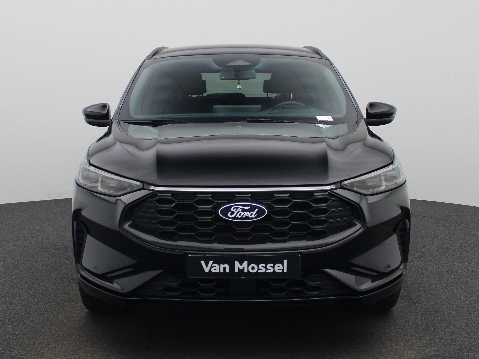 Foto 3 van Ford Kuga 2.5 PHEV ST-Line | Head up display | Camera achter