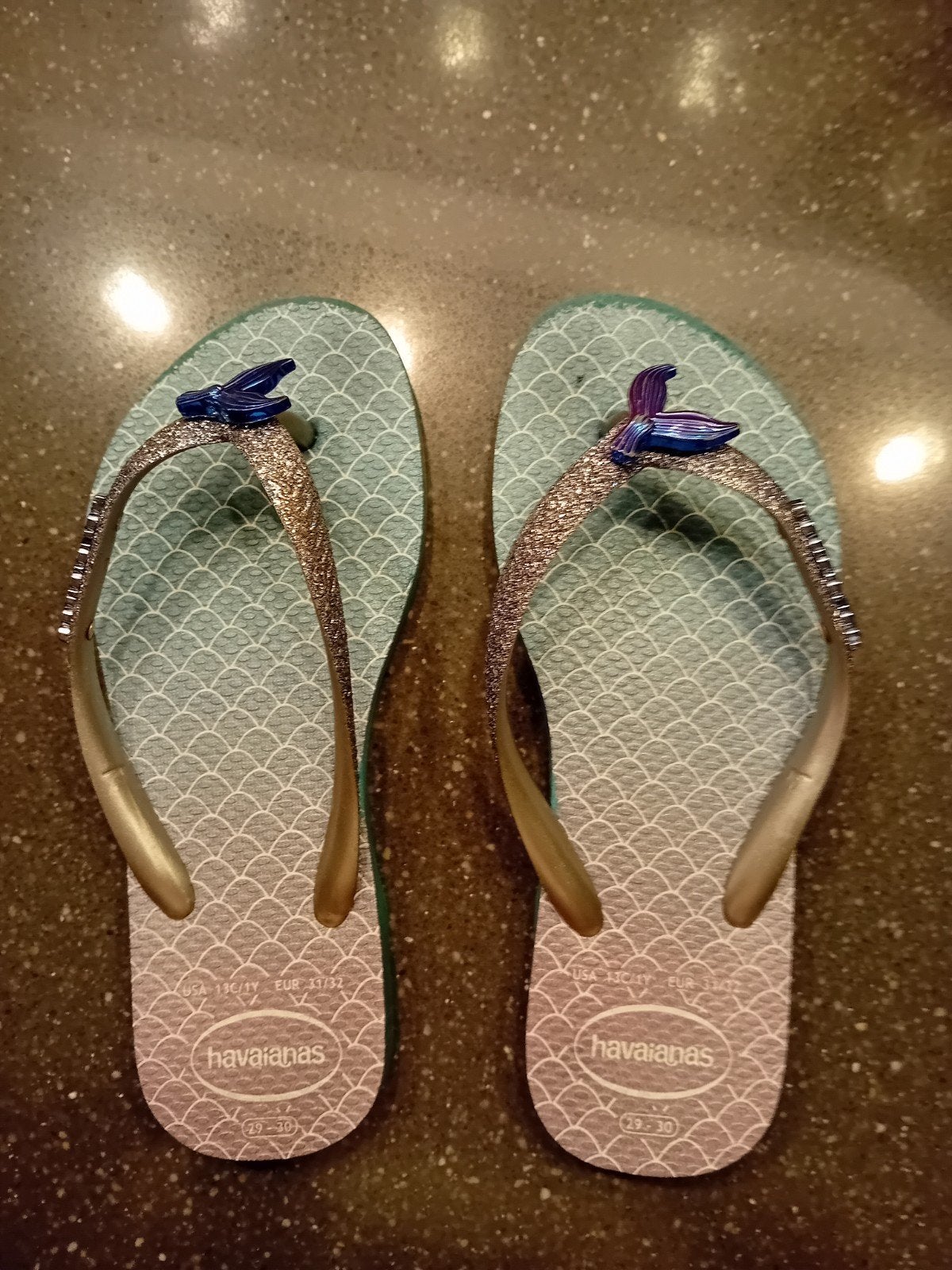 Havaianas slippers met zeemeerminstaartjes, maat 29-30, Verzenden